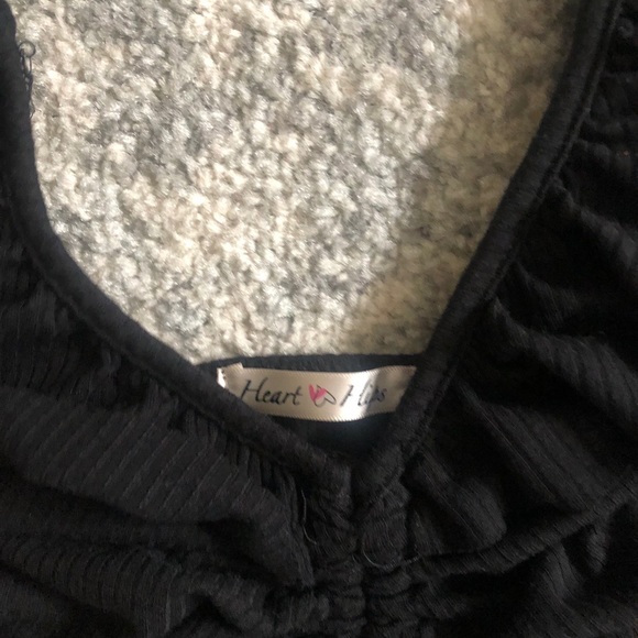 Fashion Nova Cropped Black Top - Picture 3 of 3